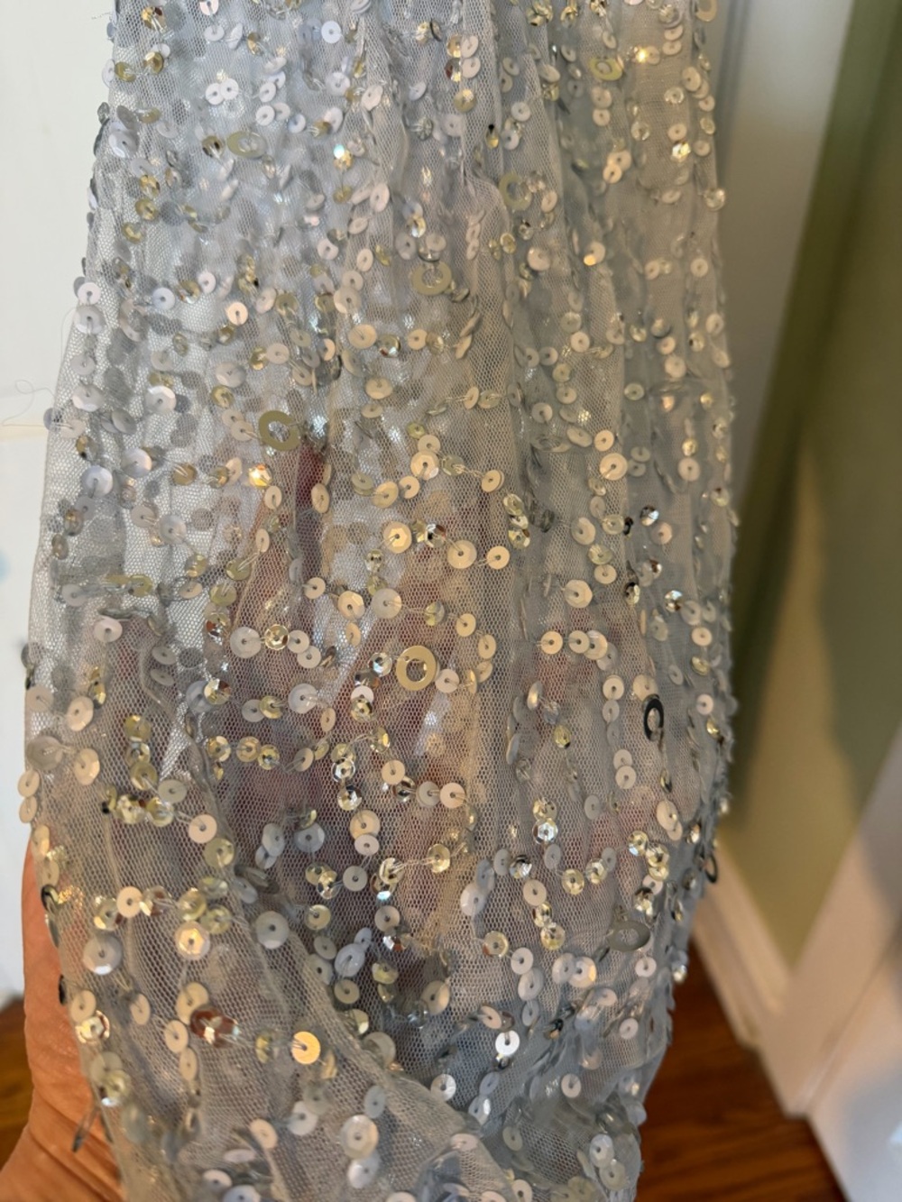 Adrianna Papell Silver Sequin Long-Sleeve Beaded A-Line Cocktail Dress - Size 6 - Picture 6 of 13